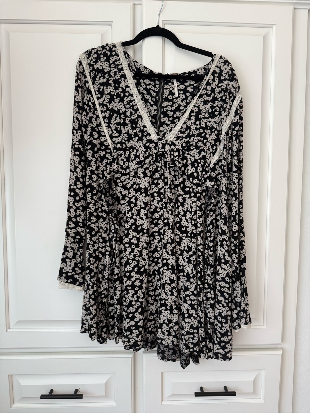 Free People Black and White Floral V-Neck Tunic with Lace Trim